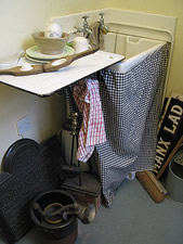 1950s kitchen