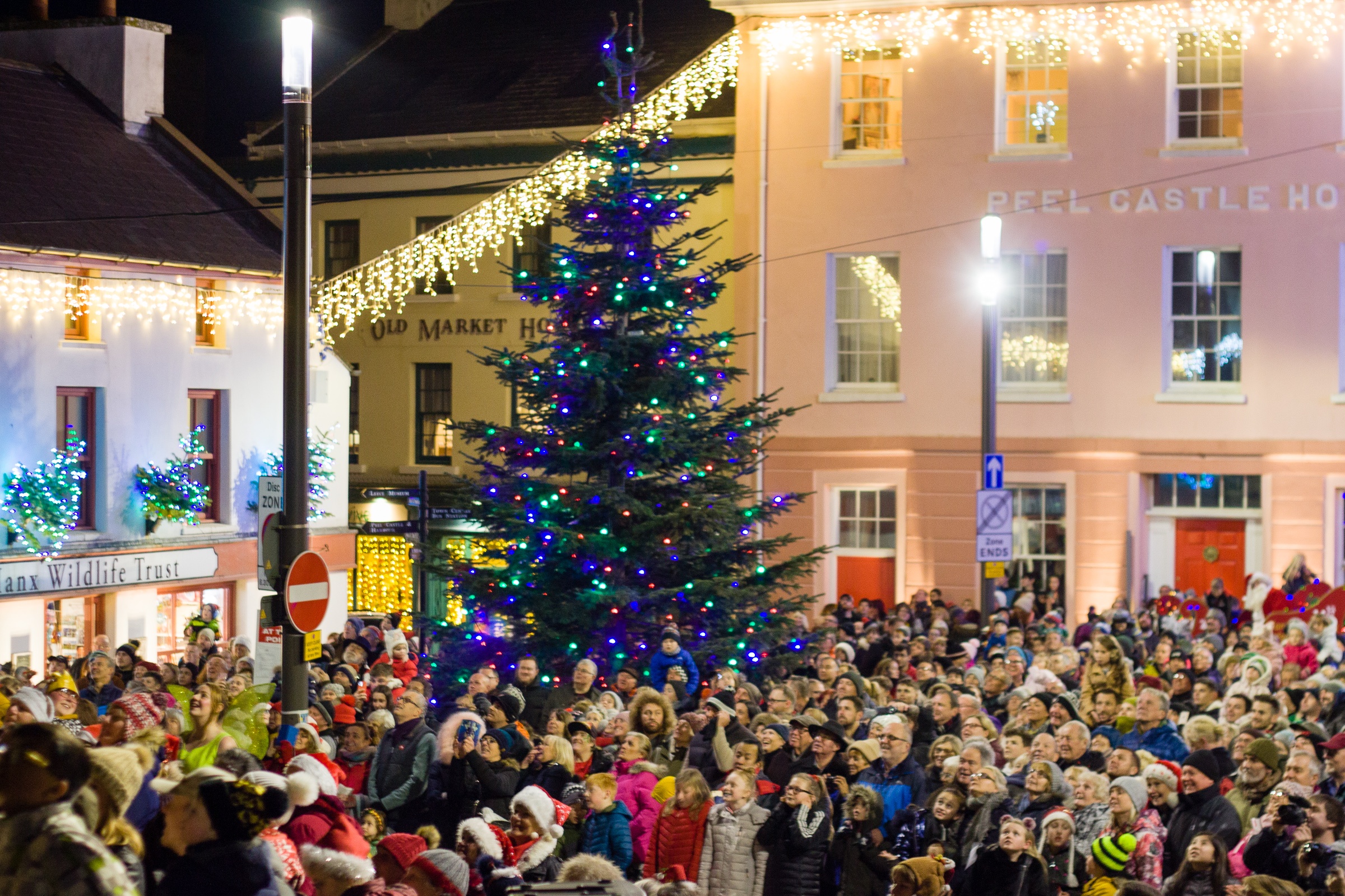 Christmas 2019 Lights Switch on